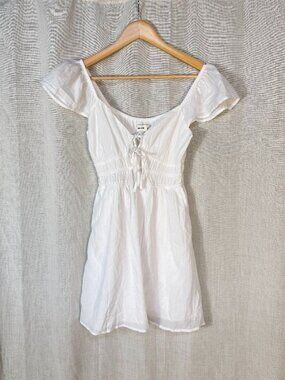Hollister White Cottagecore Mini Dress XS Puff Sleeve Tie Front